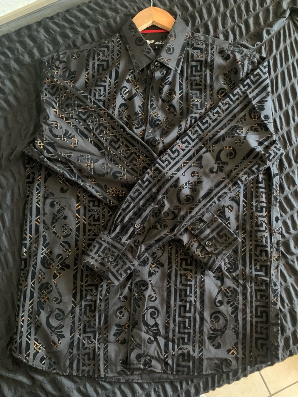 V.I.P Collection Black men’s button up long sleeve shirt